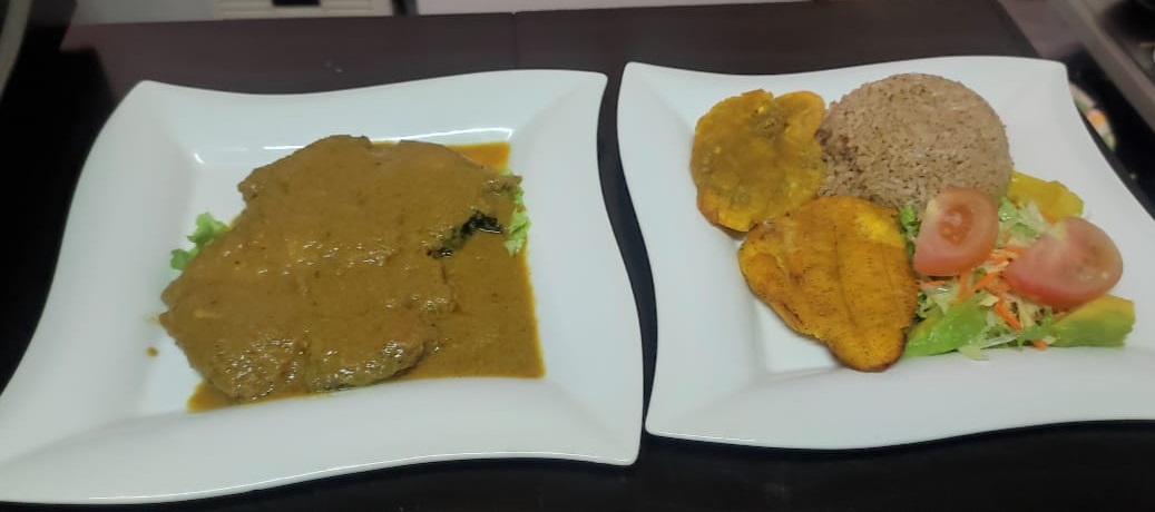 Bagre en zumo de coco